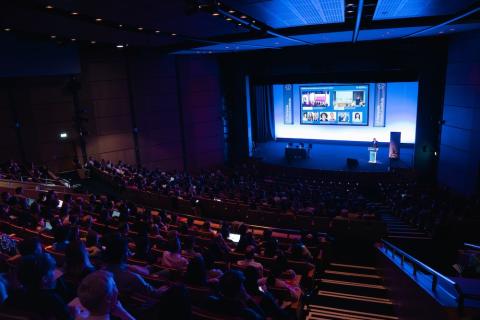 Connectome auditorium audience